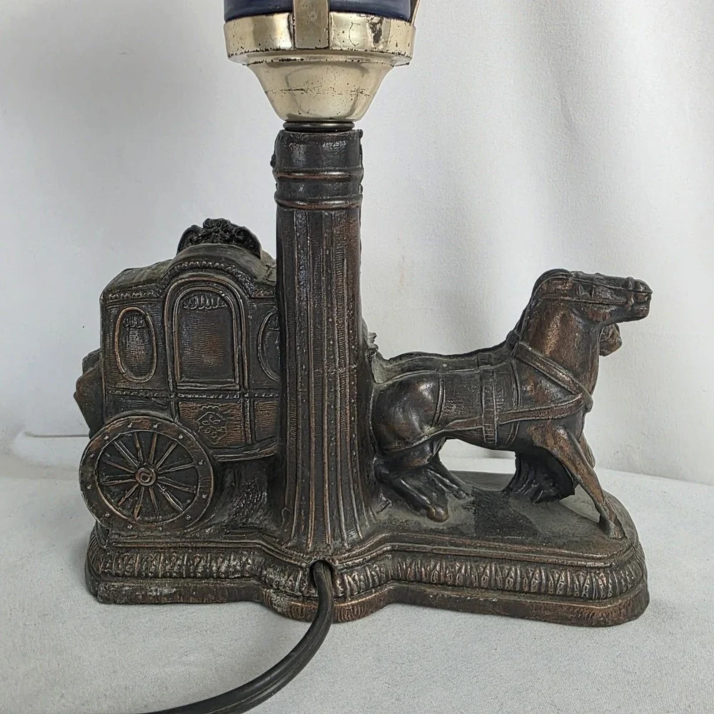 VTG Victorian Lamp Cinderella Carriage Street‎ Lamp Bakelite Switch Cobalt Glass